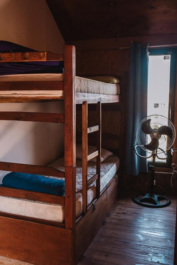 Mar De Fondo Hostel Punta Del Diablo Esterno foto
